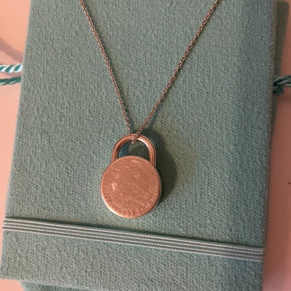 Tiffany & CO Sterling Silver Notes Padlock Necklace - Picture 3 of 4